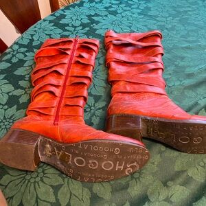 Chocolat Blu Nayo Burgundy Red Leather Boots women’s size 9 New no box 2”